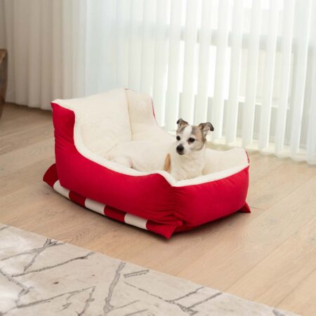 Holiday Sleigh Pet Bed